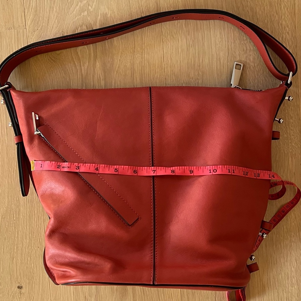 Marc Jacobs sling convertible hobo shoulder bag